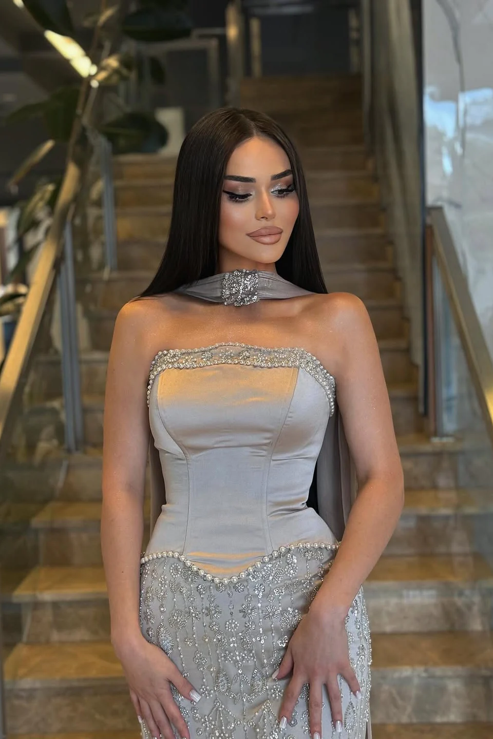 Chic Strapless Sleeveless Mermaid Pearls Prom Dress Gem Sheath With Beads - Image 2