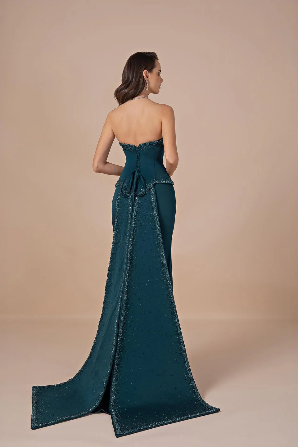 Chic Strapless Sleeveless Mermaid Satin Prom Dresses Column Lace-Up Back With Beads Ribbon - Image 2