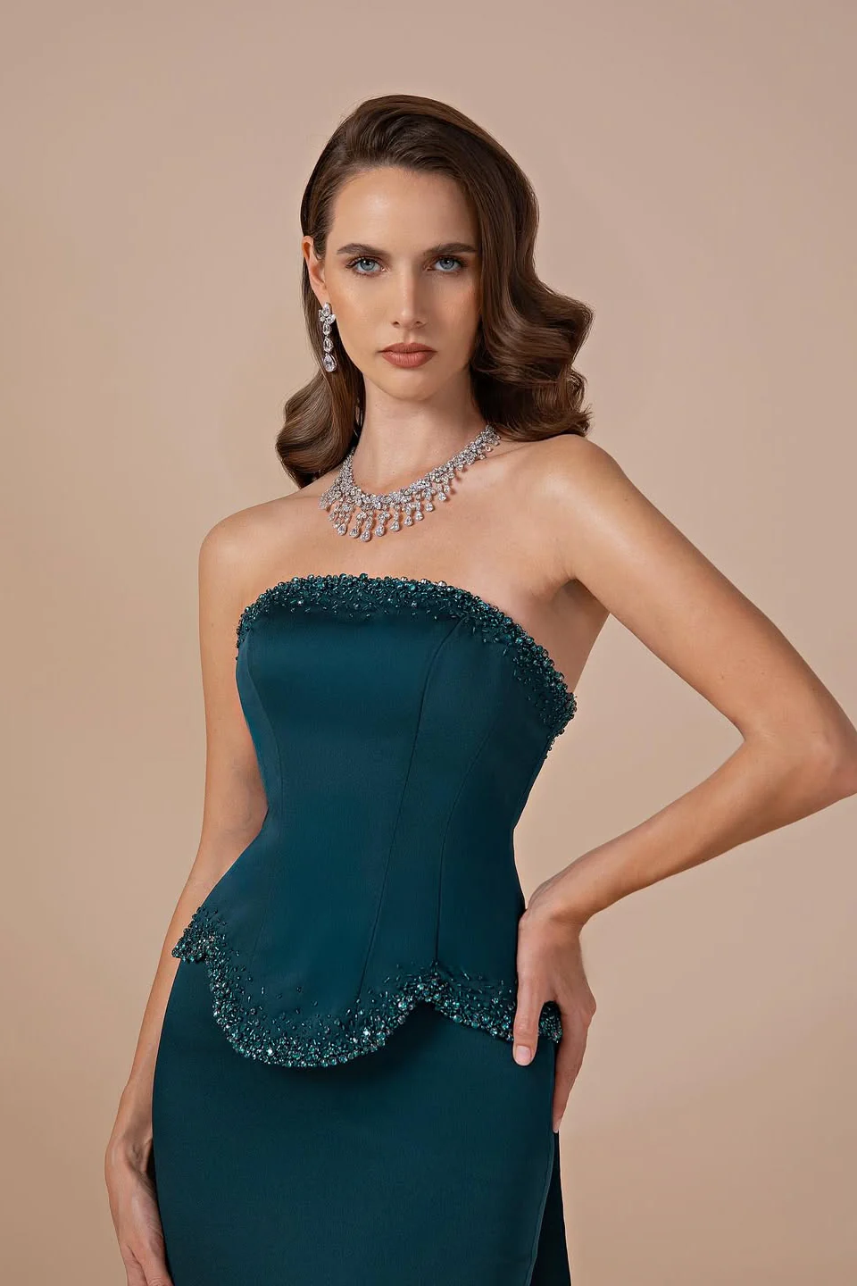 Chic Strapless Sleeveless Mermaid Satin Prom Dresses Column Lace-Up Back With Beads Ribbon - Image 5