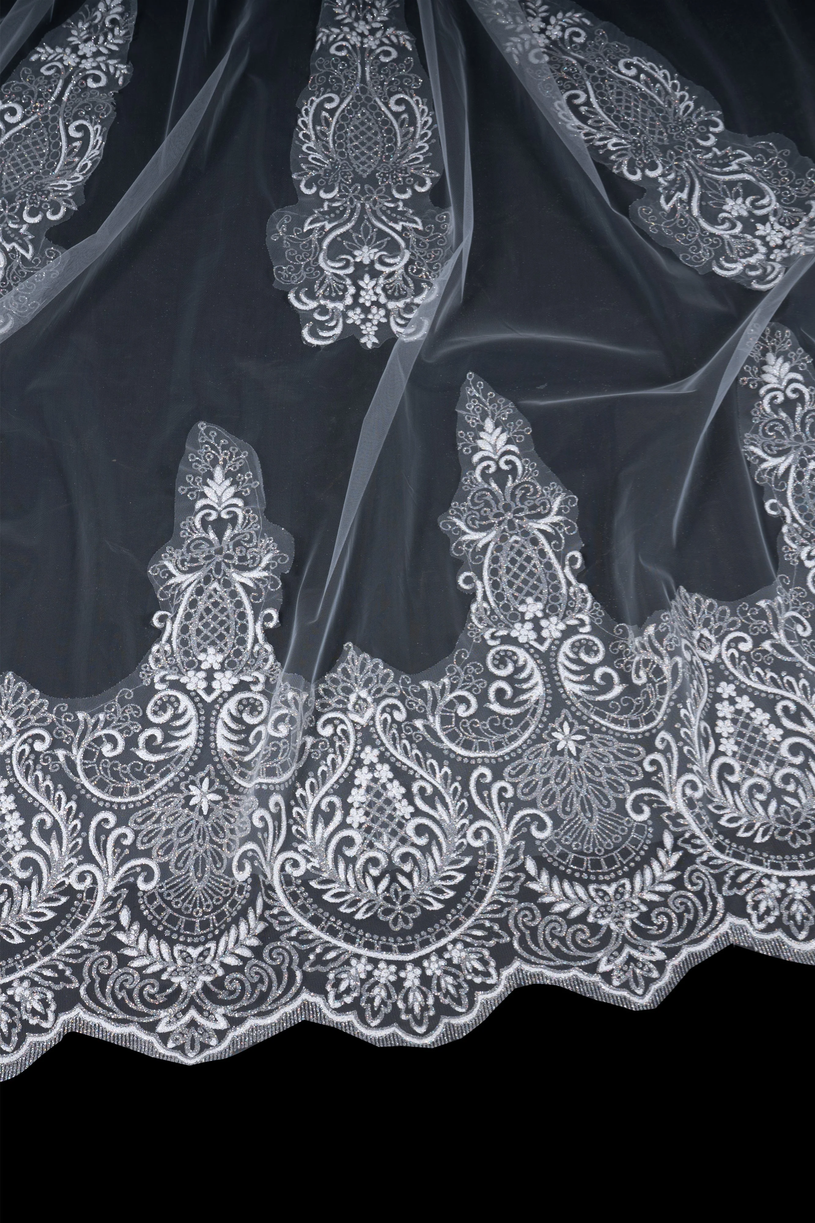 Christine Attractive Long Lace Wedding Veils - Image 2