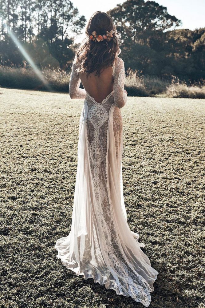 Classic Beach Long Sleevess Backless Lace Beach Wedding Dress Simple Summer Casual Bridal Gowns Online - Image 4