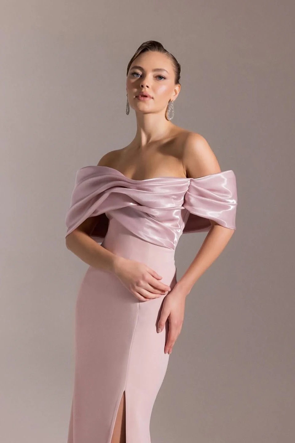 Classic Dusty Pink Off-The-Shoulder Mermaid Satin Prom Dresses Column High Split With Zipper - Image 3