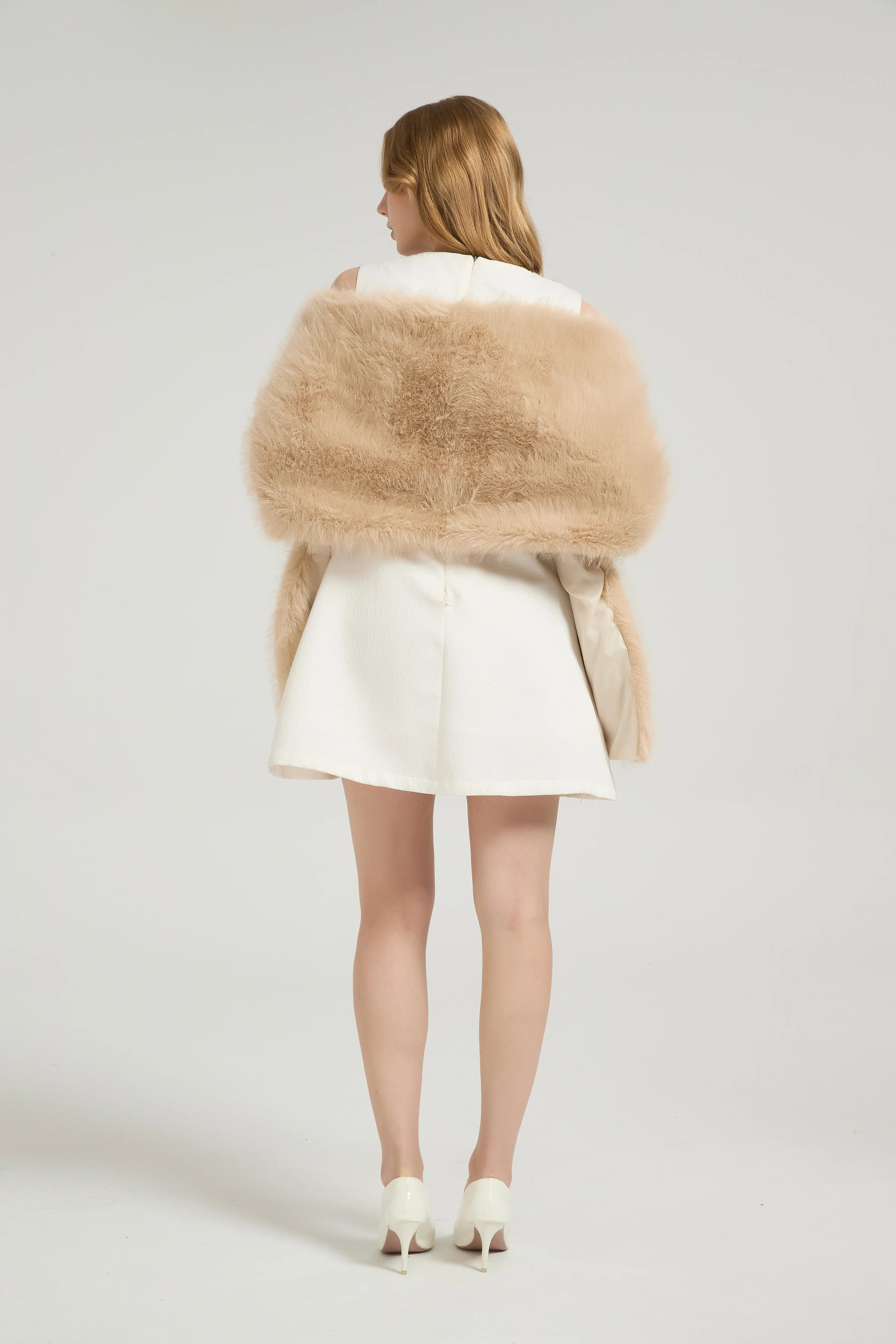 Classic Faux Fur Sleeveless Wedding Wraps Rectangle Bridal Cover - Image 11