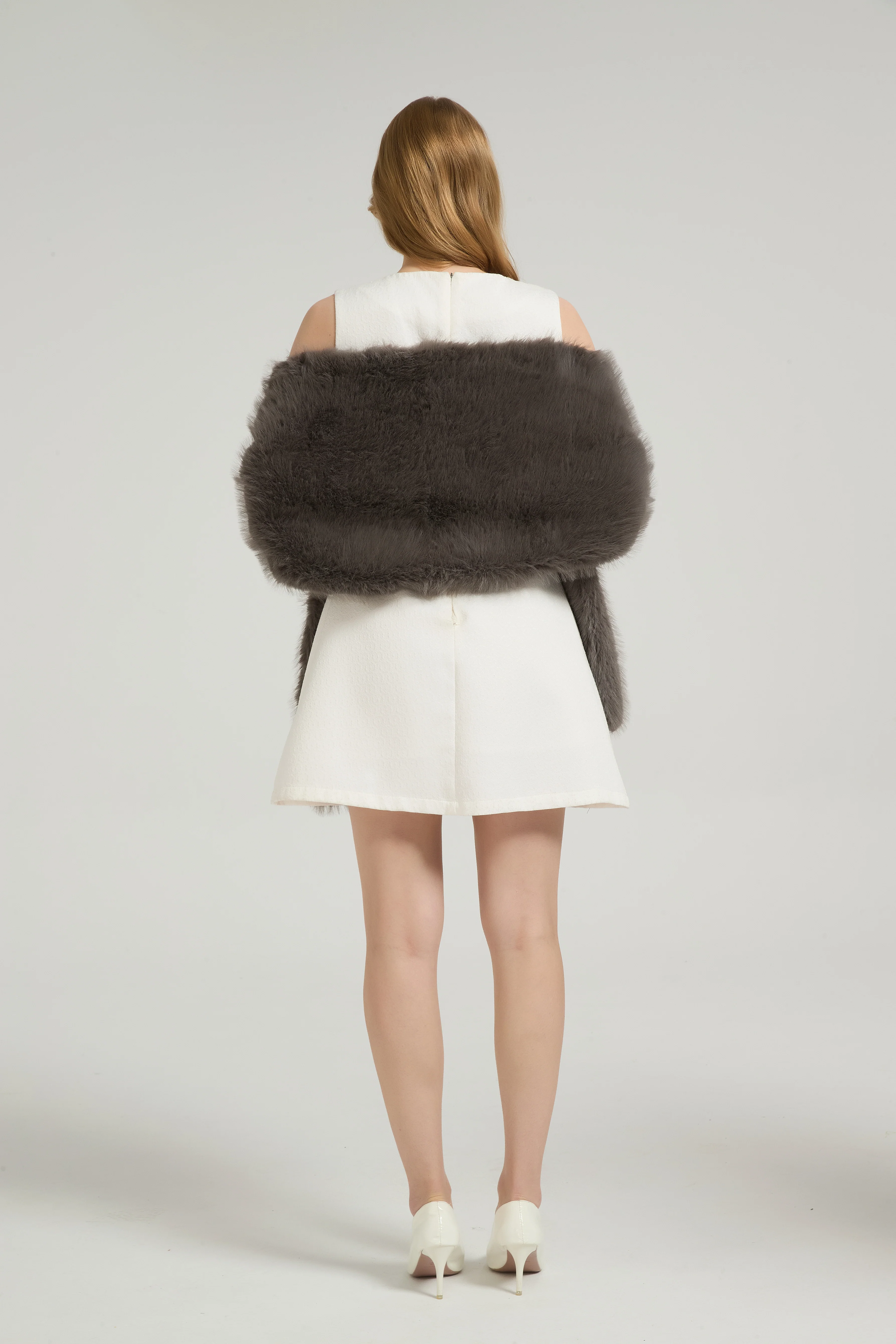 Classic Faux Fur Sleeveless Wedding Wraps Rectangle Bridal Cover - Image 20