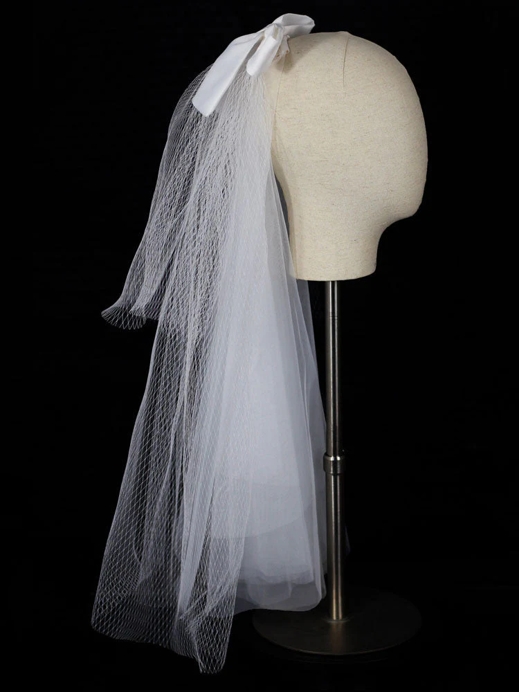 Classic Ivory Three-Tier Bows Mesh Cut Edge Medium Wedding Veil - Image 5
