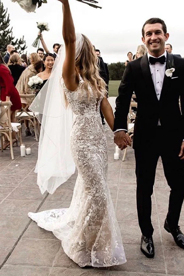 Classic V Neck Spaghetti Straps Mermaid Wedding Gown Floral Lace Dress for Bride - Image 4