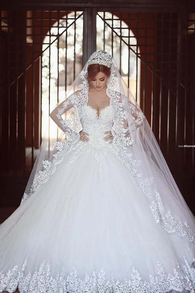 Classic White Lace Ball Gown Wedding Dress Popular Sweep Train Long Sleeves Bridal Gown - Image 2