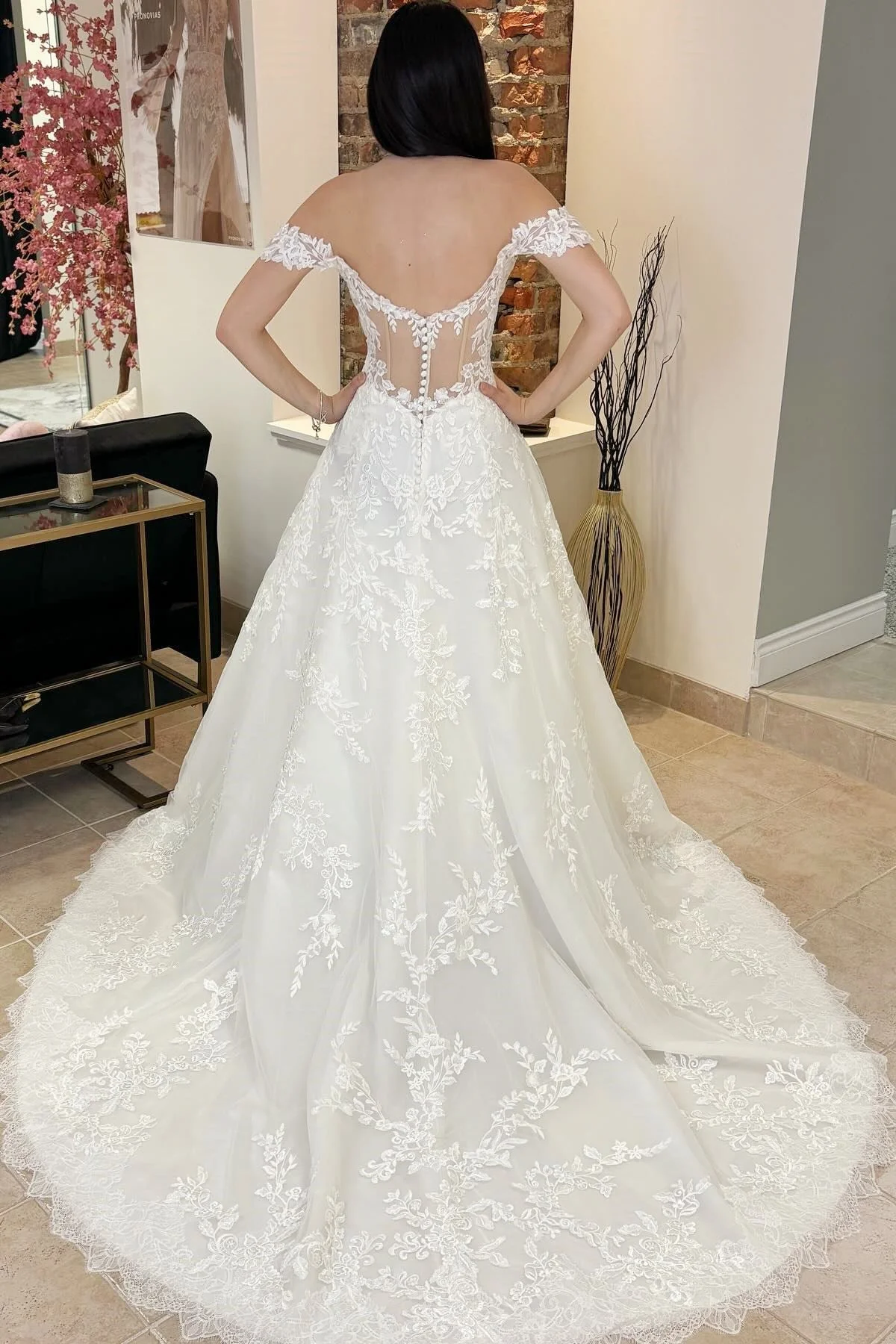 Classy V-Neck Tulle Off-The-Shoulder Wedding Dresses A-Line Open Back With Appliques Lace - Image 2