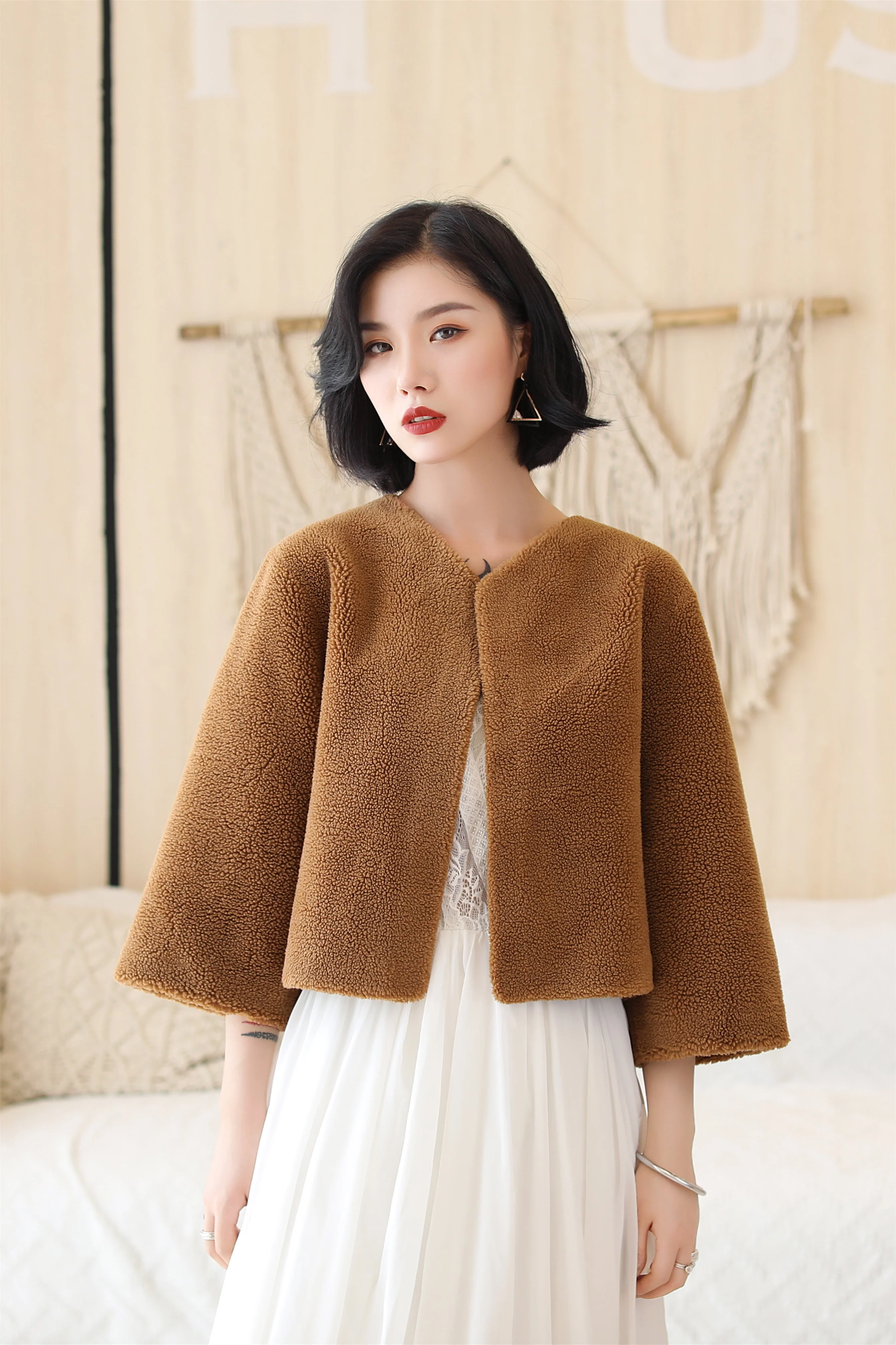 Coffee-colored Faux Mink Fur Collarless Short Jacket & Wedding Shawl - Image 3