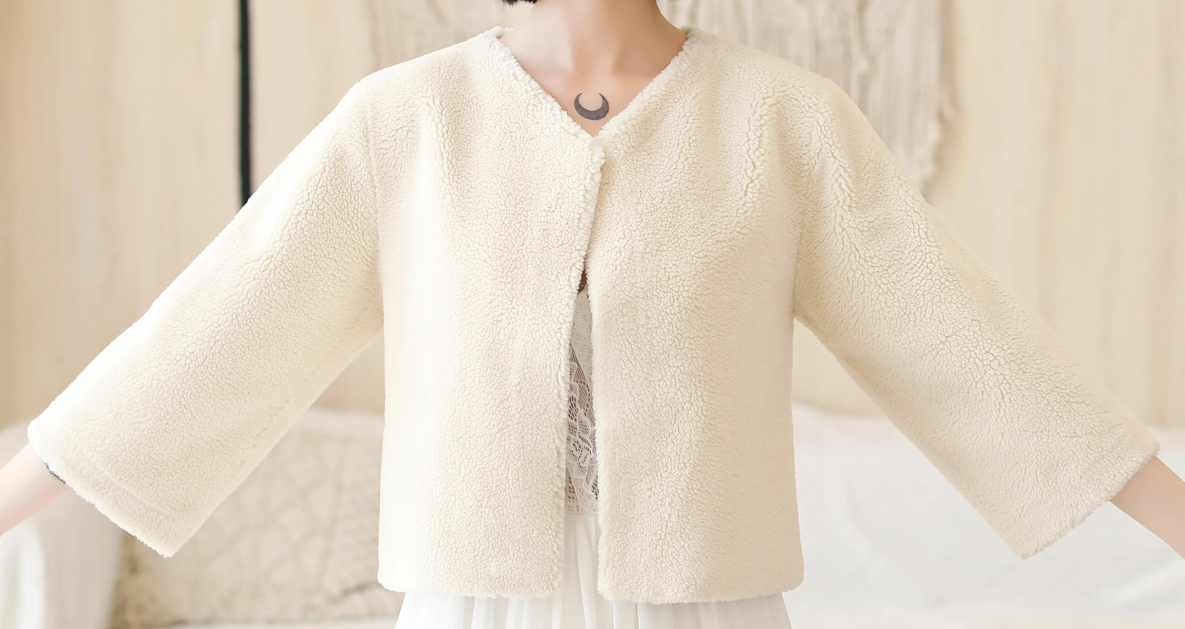 Cream White Faux Mink Fur Collarless Short Jacket & Wedding Shawl - Image 10