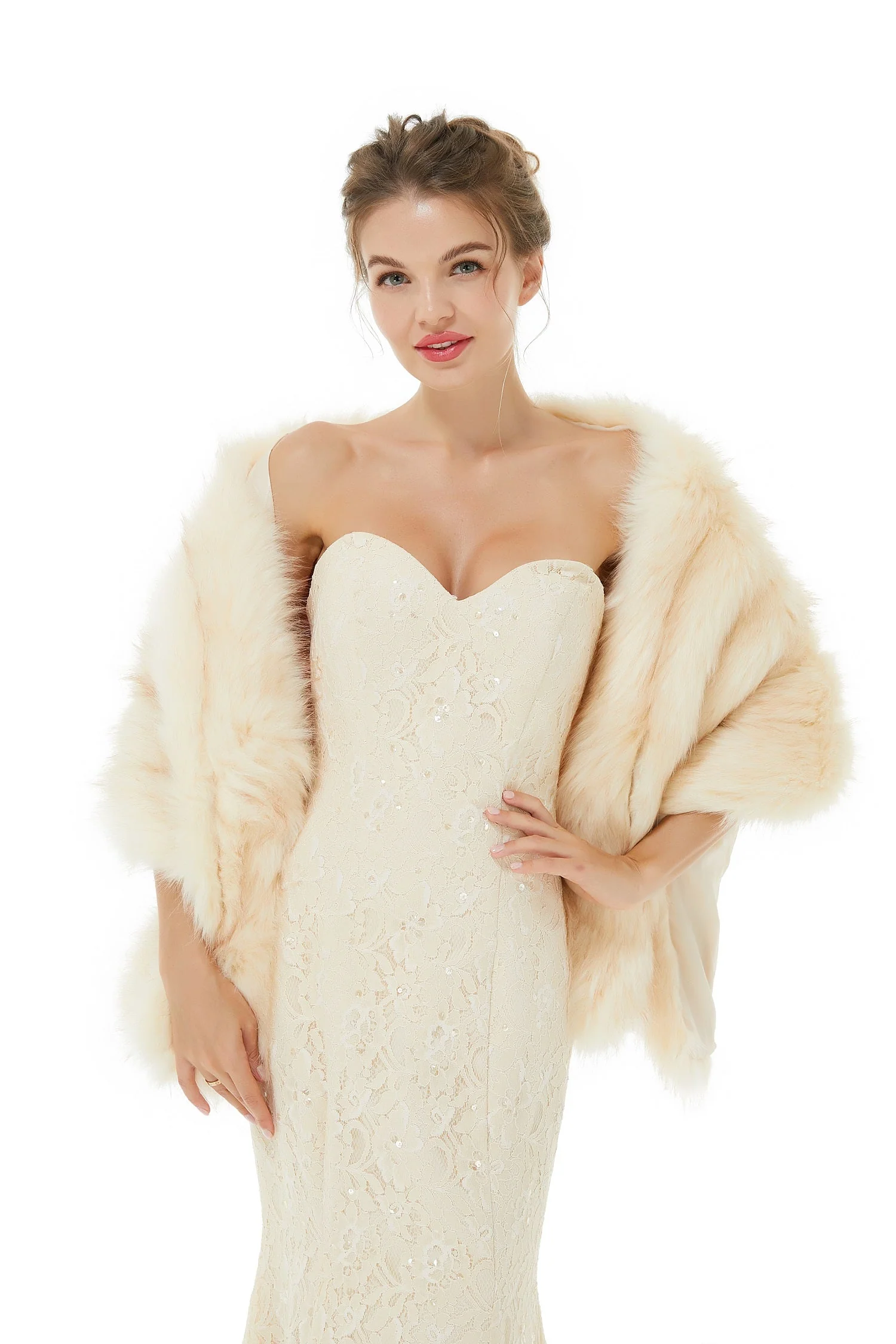 Creamy Faux Fur Stripe Shawl For Bride For Winter - Image 4