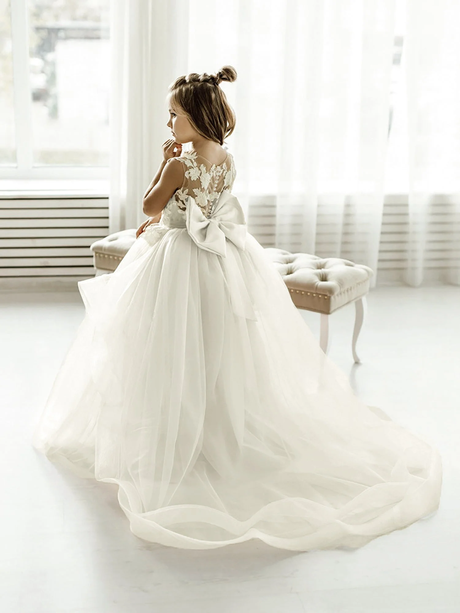 Lovely Puffy Sleeveless Flower Girl Dresses Lace Appliqued - Image 6