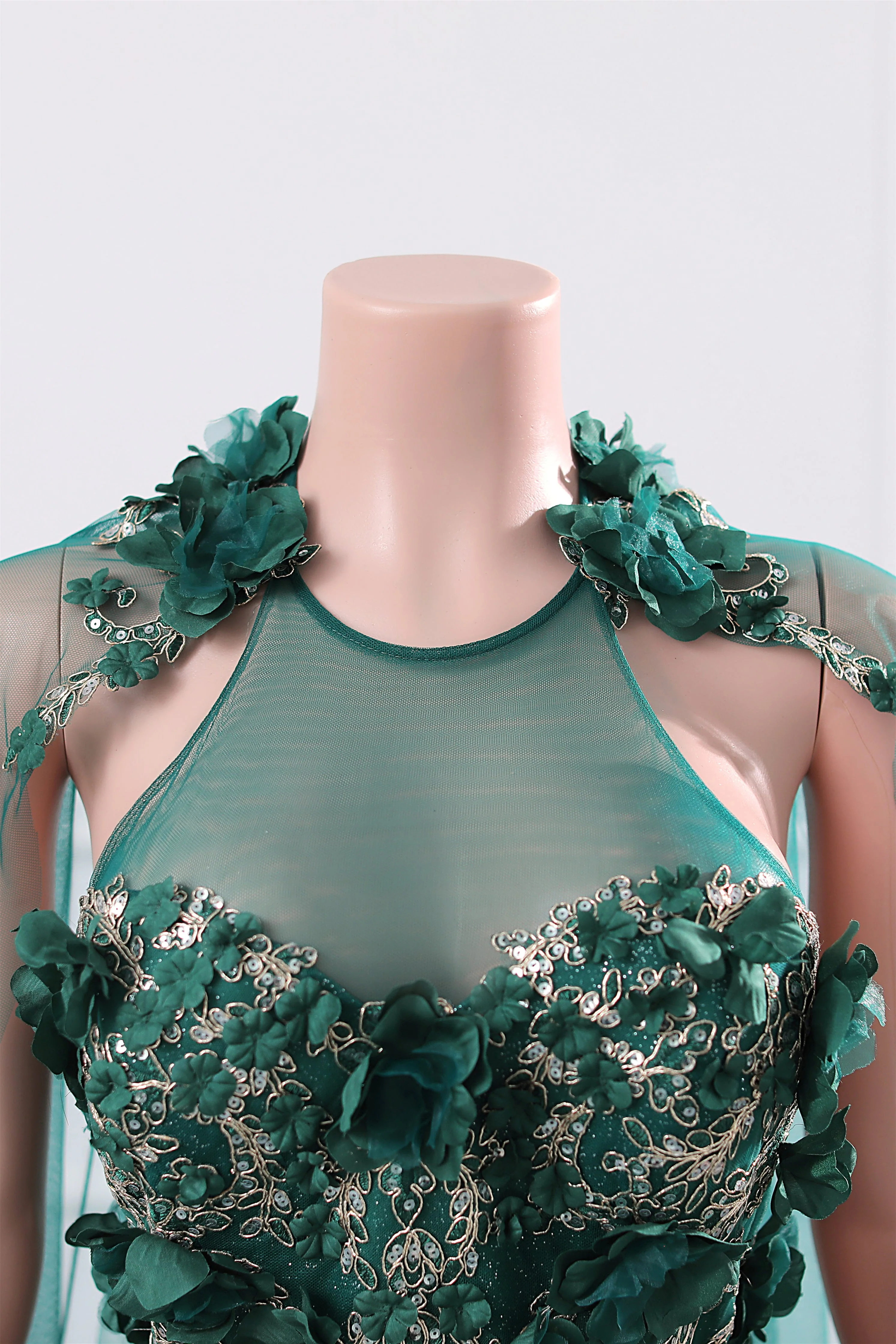 Dark Green Appliques Beaded Flowers Ball Gown Qunice Dresses - Image 4