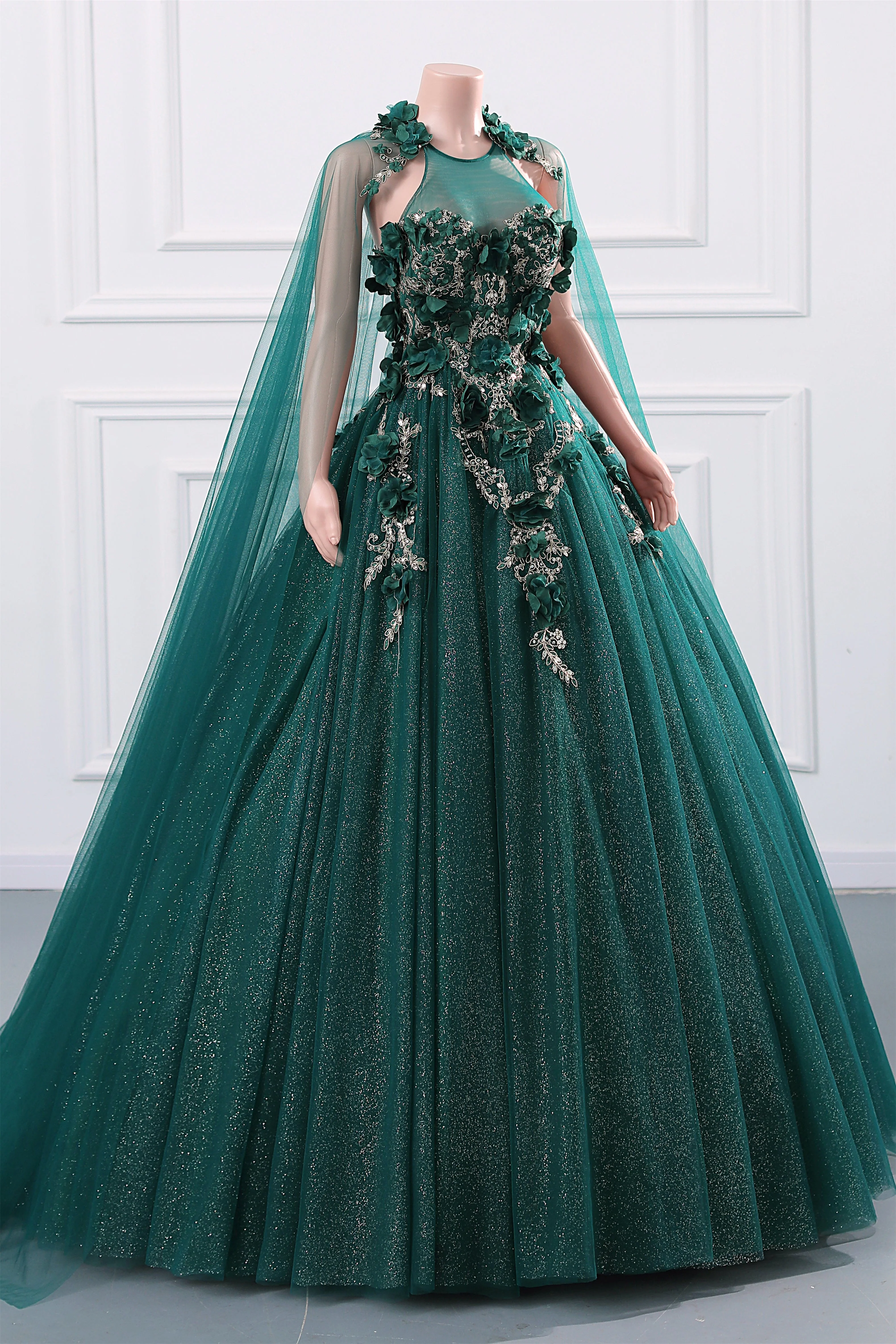 Dark Green Appliques Beaded Flowers Ball Gown Qunice Dresses - Image 5