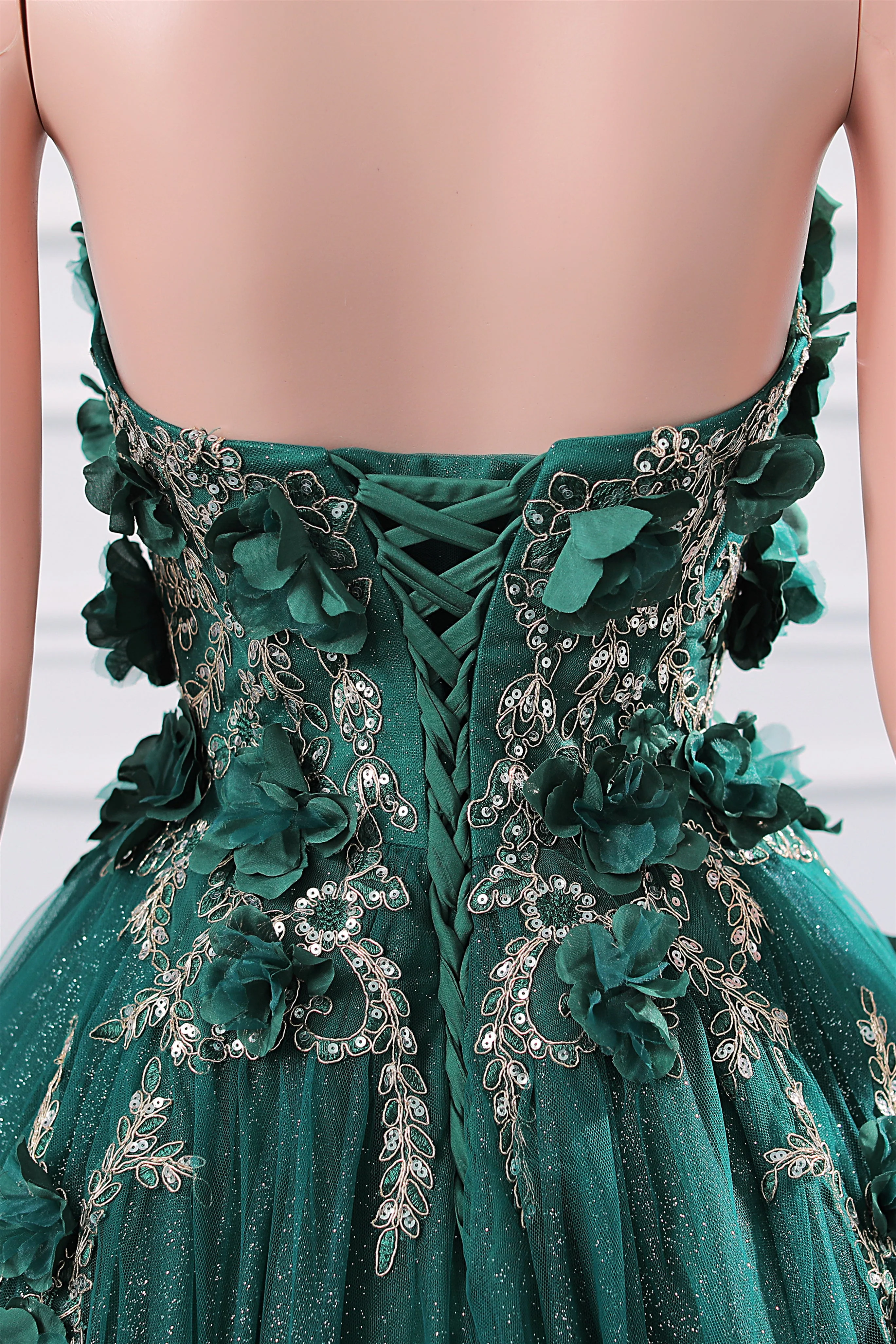 Dark Green Appliques Beaded Flowers Ball Gown Qunice Dresses - Image 6