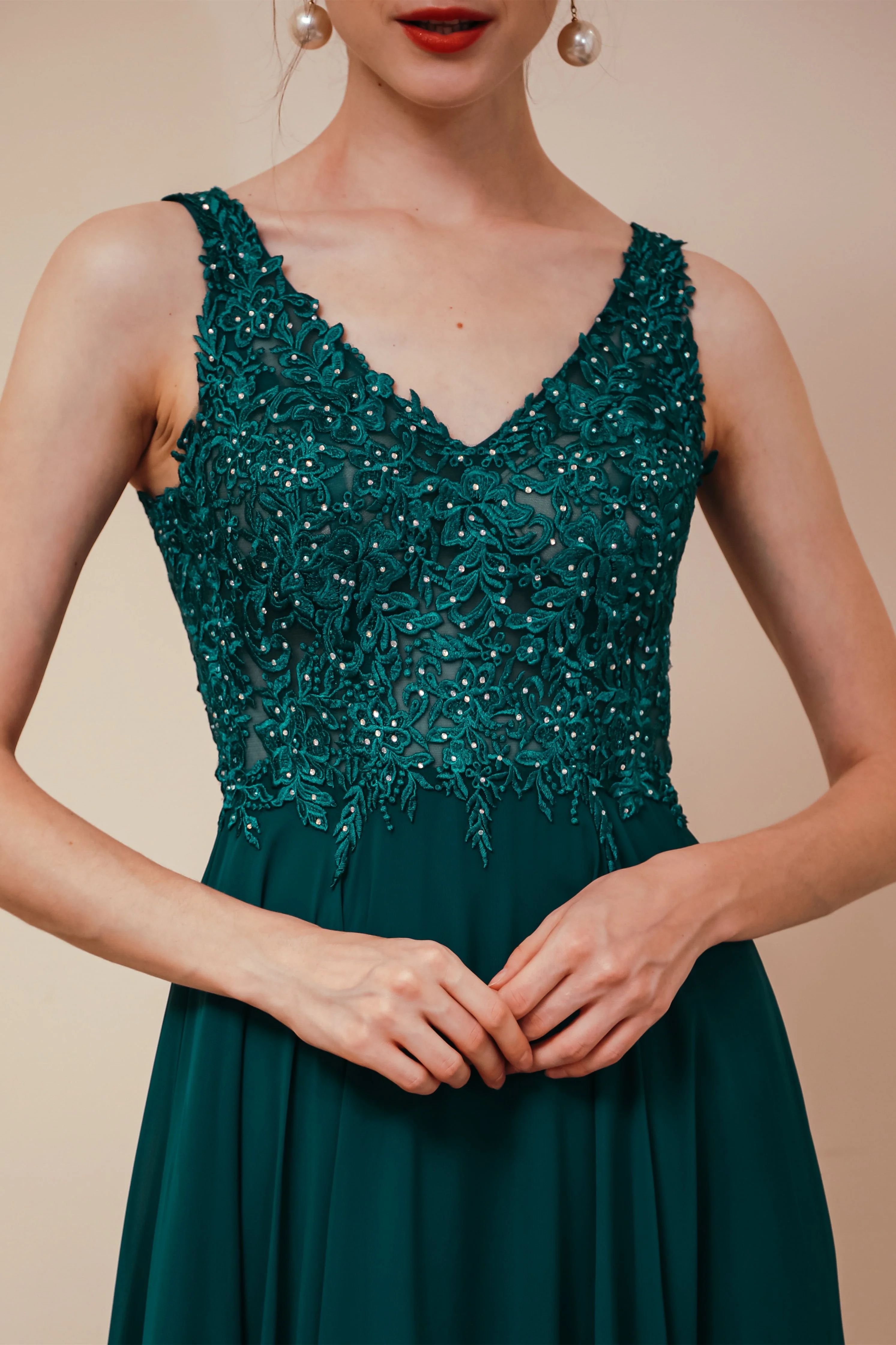 Dark Green V-neck Open-back Sleeveless Lace Evening Dress - Image 5