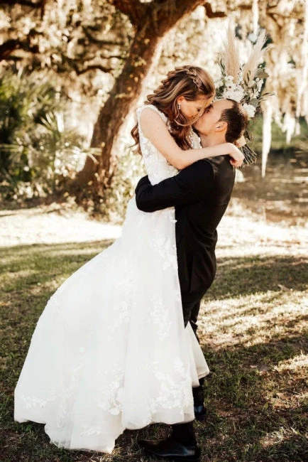 Ballbella Sparkly Fabulous V-neck Straps Wedding Gowns With Lace Long - Image 2