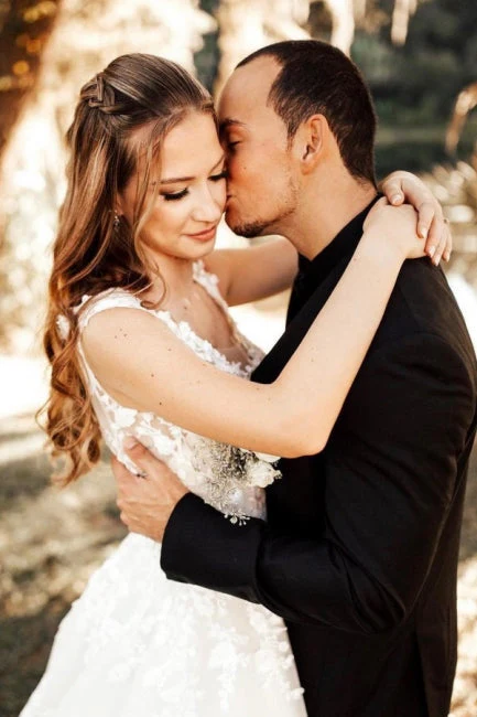 Ballbella Sparkly Fabulous V-neck Straps Wedding Gowns With Lace Long - Image 3