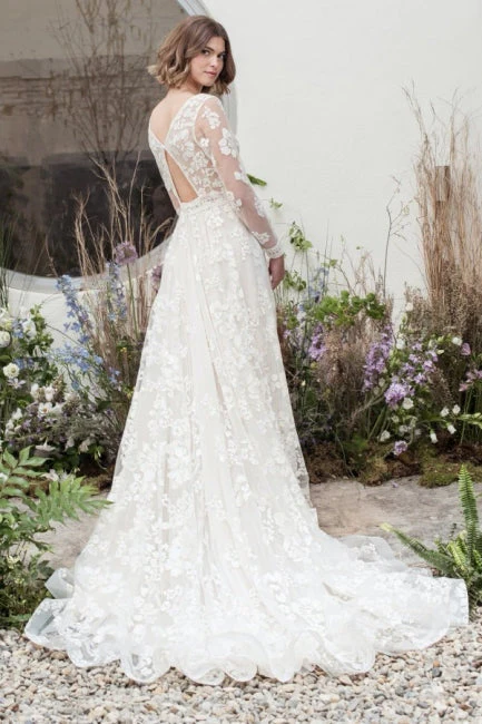 Elegant Long A-Line V-neck Lace Wedding Dresses With Long Sleeves - Image 2