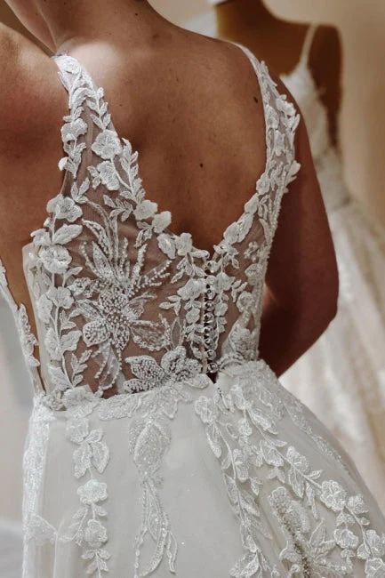 Ballbella Sparkly Chic Wedding Gowns With Lace V-neck - Image 3