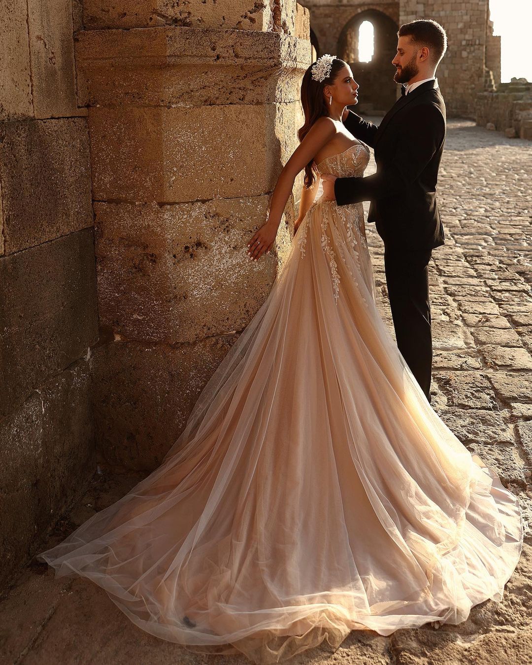 Elegant Sweetheart Long Glitter Lace Wedding Dress Long Slit Online - Image 4