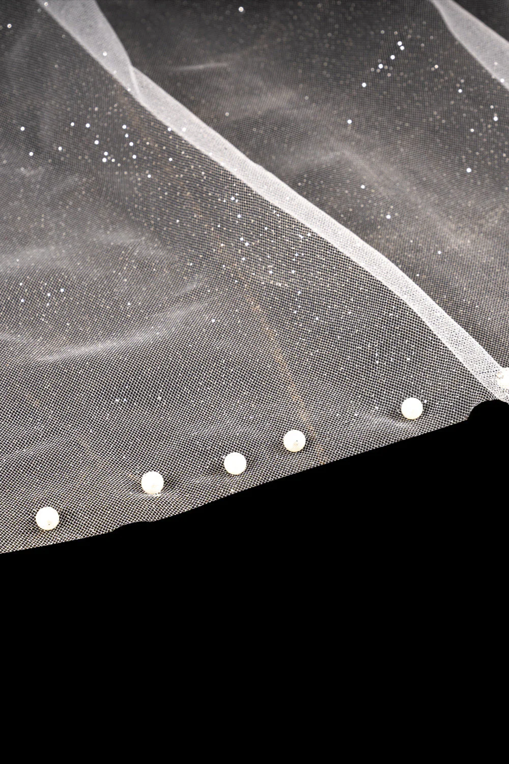 Dominic Elegant Long Tulle With Pearls Wedding Veils - Image 3
