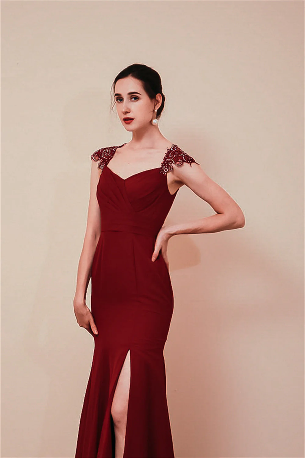 Burgundy Beaded Cap sleeves Chiffon Column Evening Dress - Image 2
