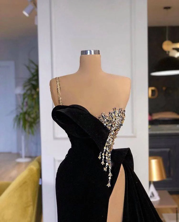 Gorgeous Black Split Front One Shoulder Prom Dress With Beading - Image 2