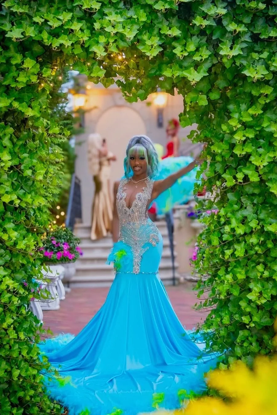 Elegant Blue Silver Sequined Feathers Mermaid Long Prom Dresses - Image 3