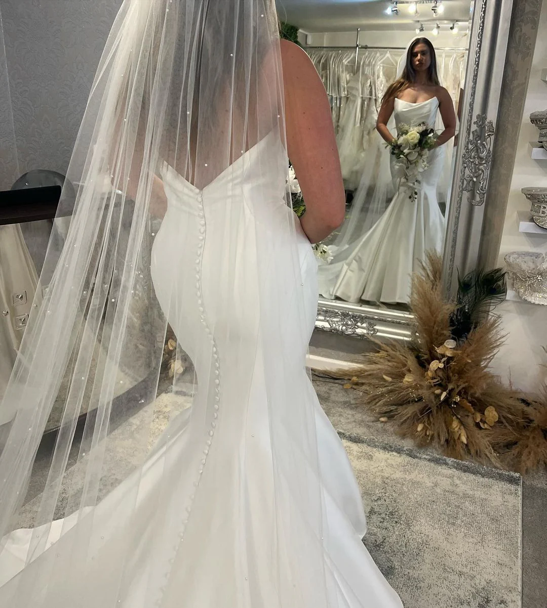Charming Sleeveless Mermaid Wedding Dress With Ruffles Long - Image 3