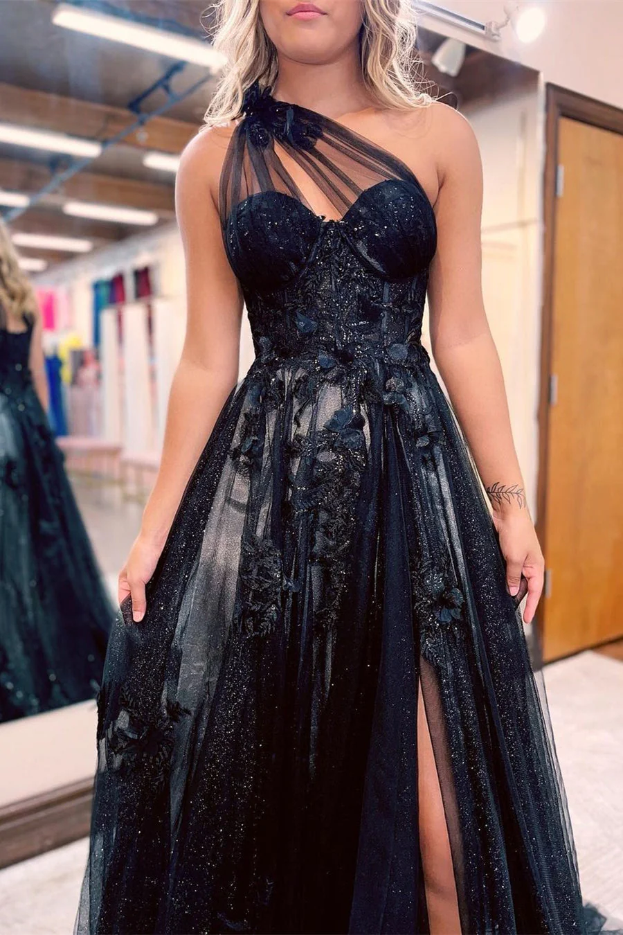 Gorgeous Long Black One Shoulder A-line Lace Prom Dress Split Online - Image 2
