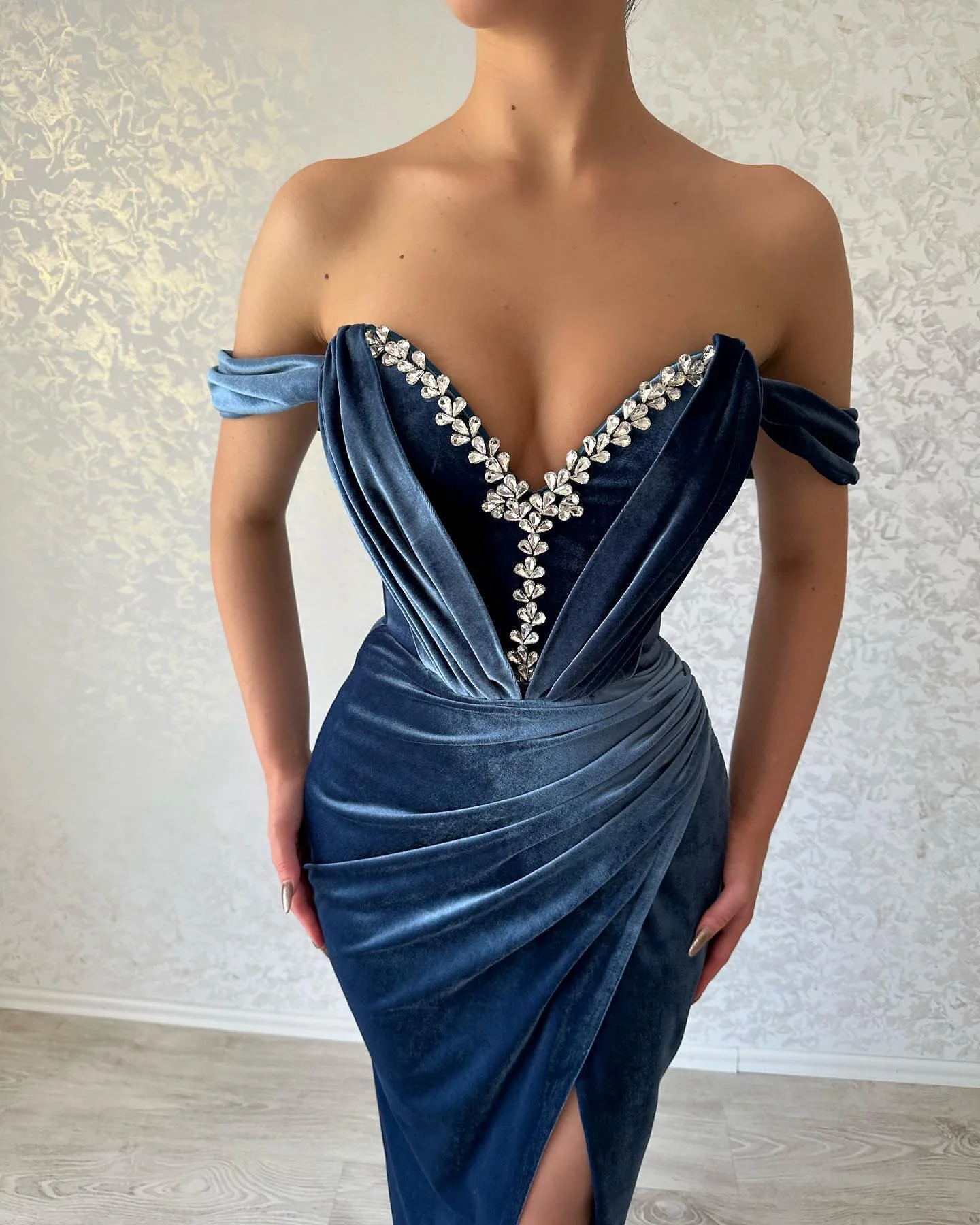 Charming Long Navy Off-the-Shoulder Ankle Length Prom Dresses Long Slit Online - Image 3