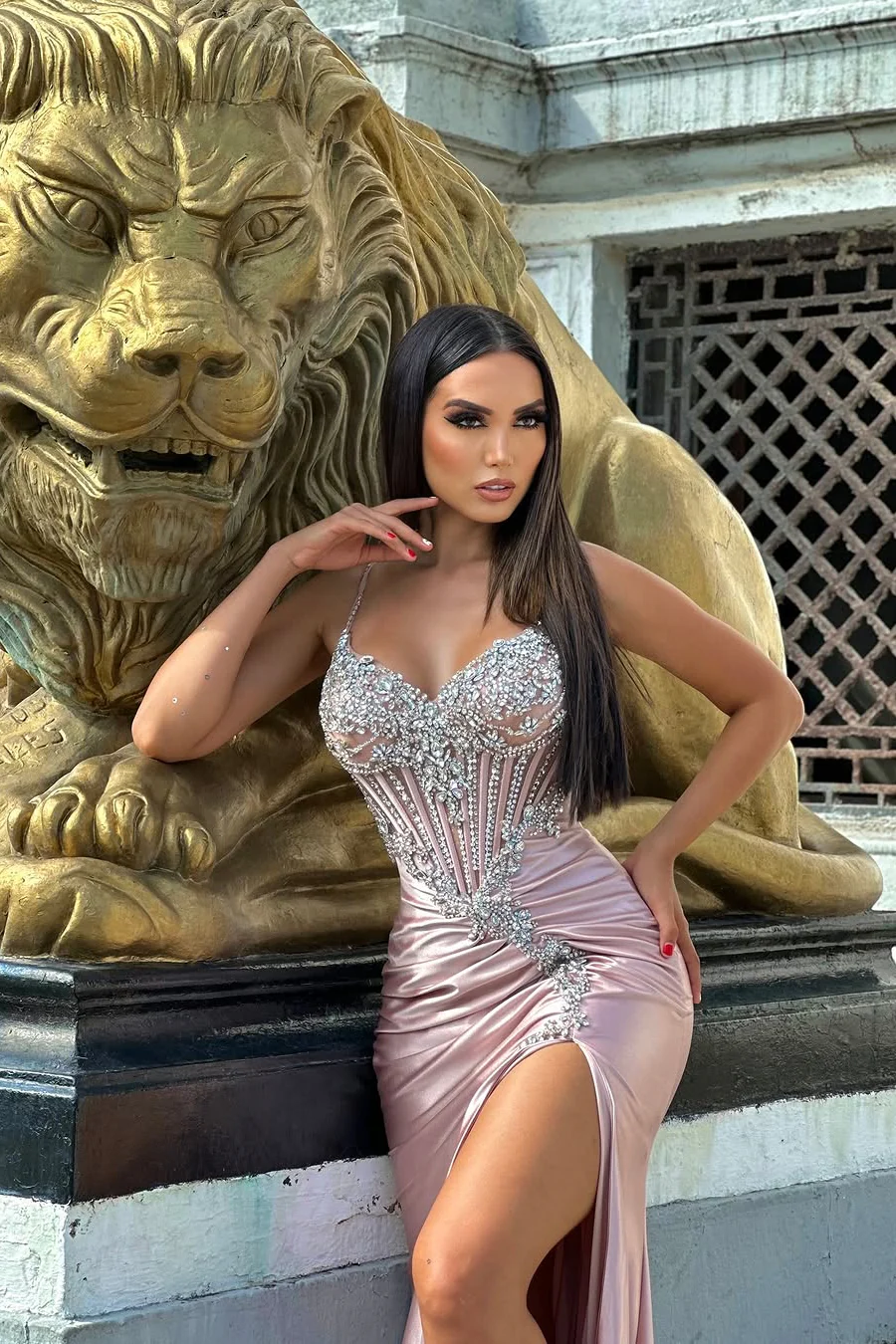 Elegant Pink V-Neck Spaghetti-Straps Sleeveless Satin Prom Dresses Mermaid Gem With High Split - Image 6