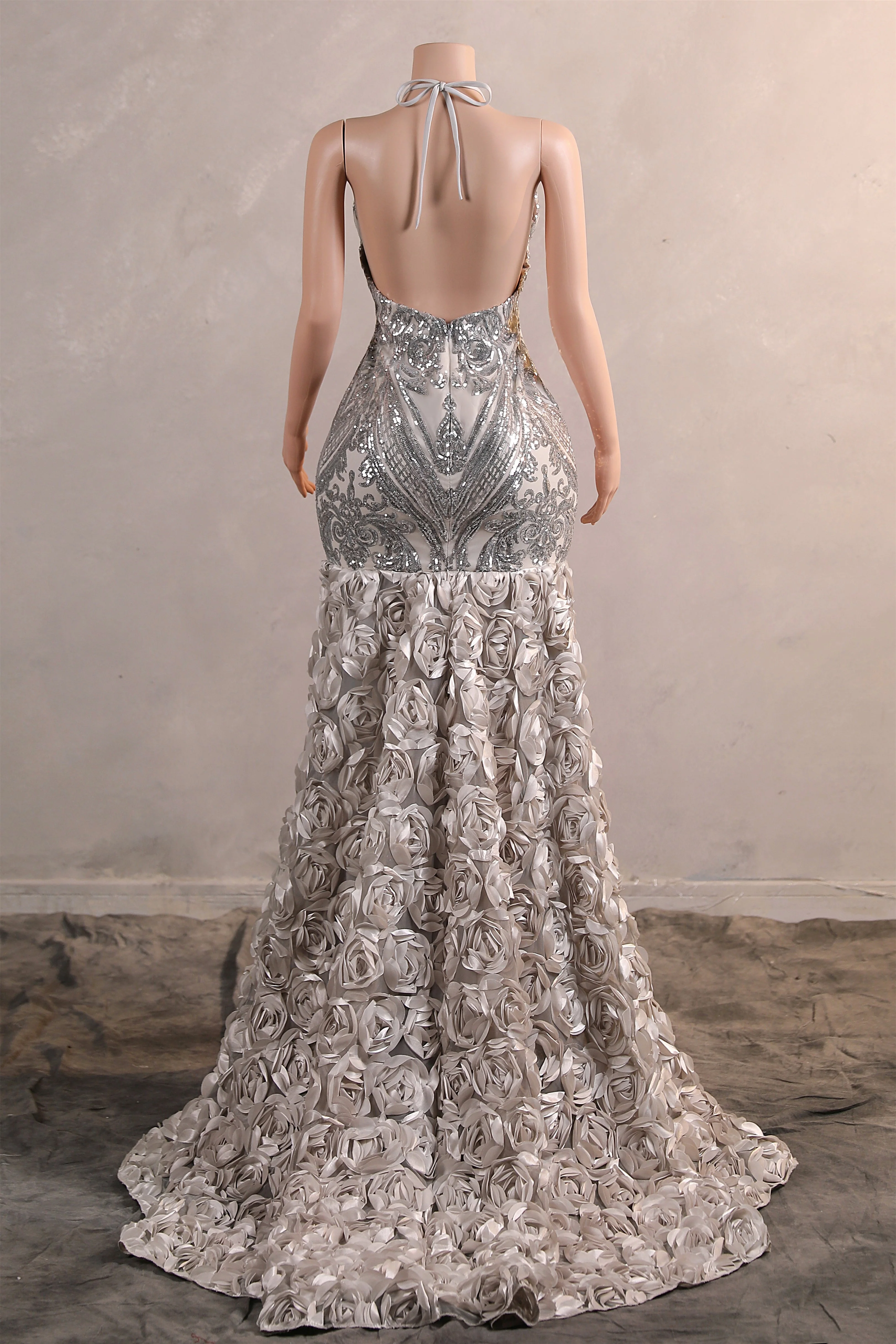 Elegant Silver Sequin Flowers Mermaid Floor Length Prom Dresses - Image 7