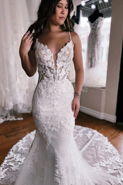 Fabulous Spaghetti-Straps Sleeveless Mermaid Lace Wedding Dresses Online - Image 4
