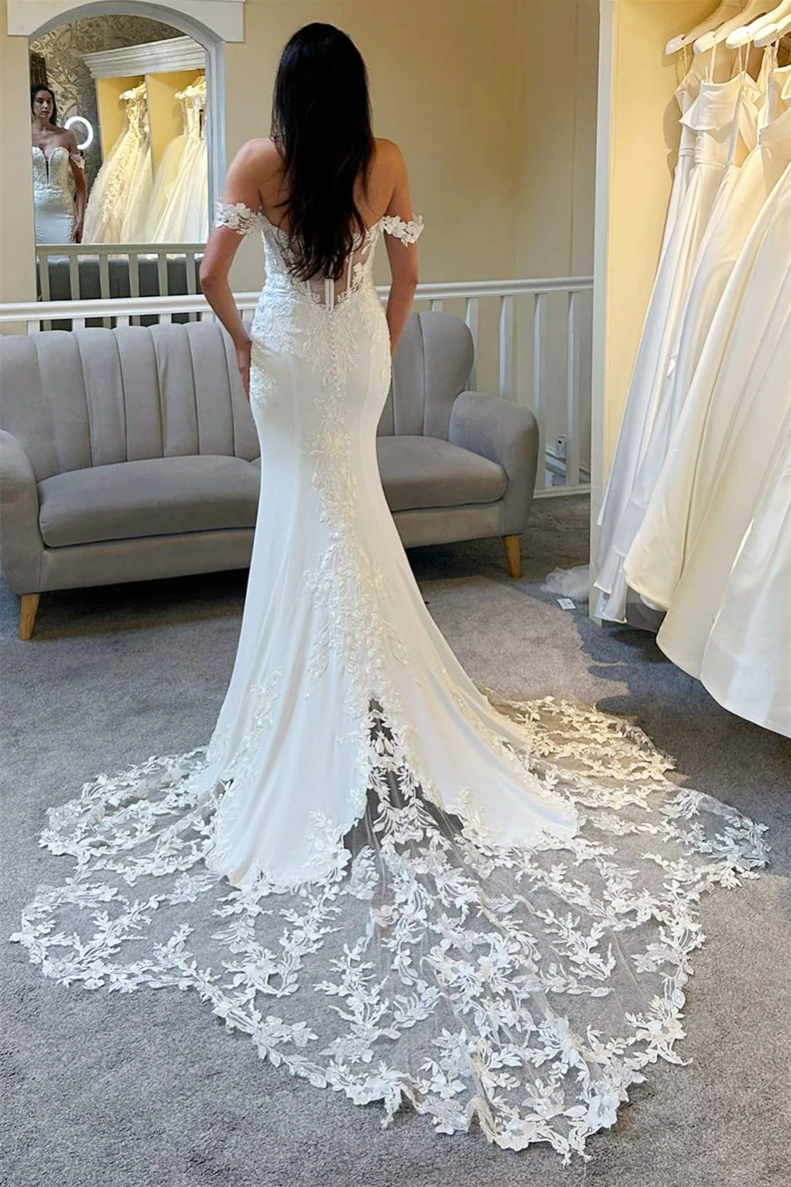 Elegant Sweetheart Off-The-Shoulder Mermaid Wedding Dress Satin Sleeveless zipper Back With Appliques Lace - Image 3