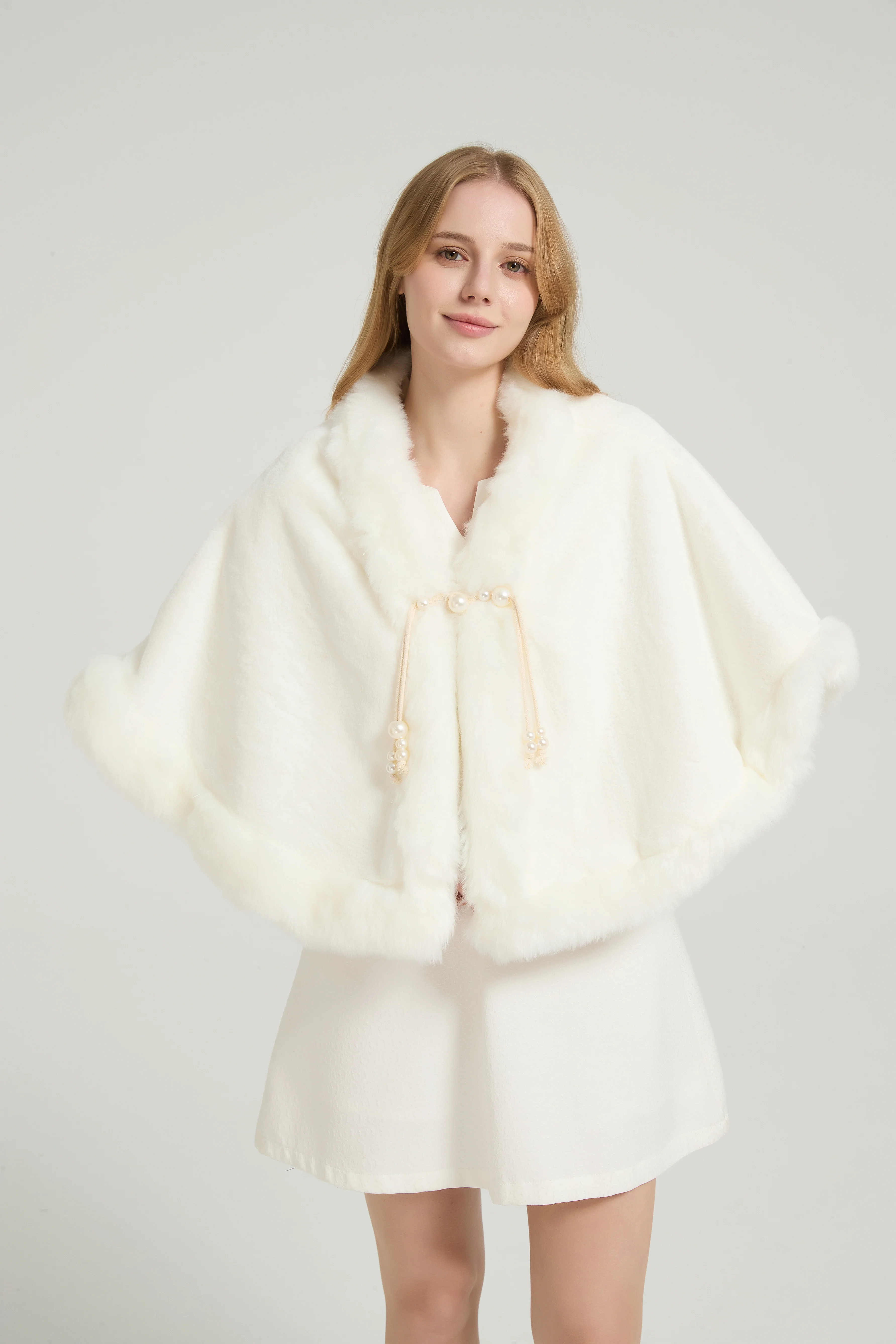 Elegant White Mink Cashmere Outerwear Winter Wedding Wraps - Image 12