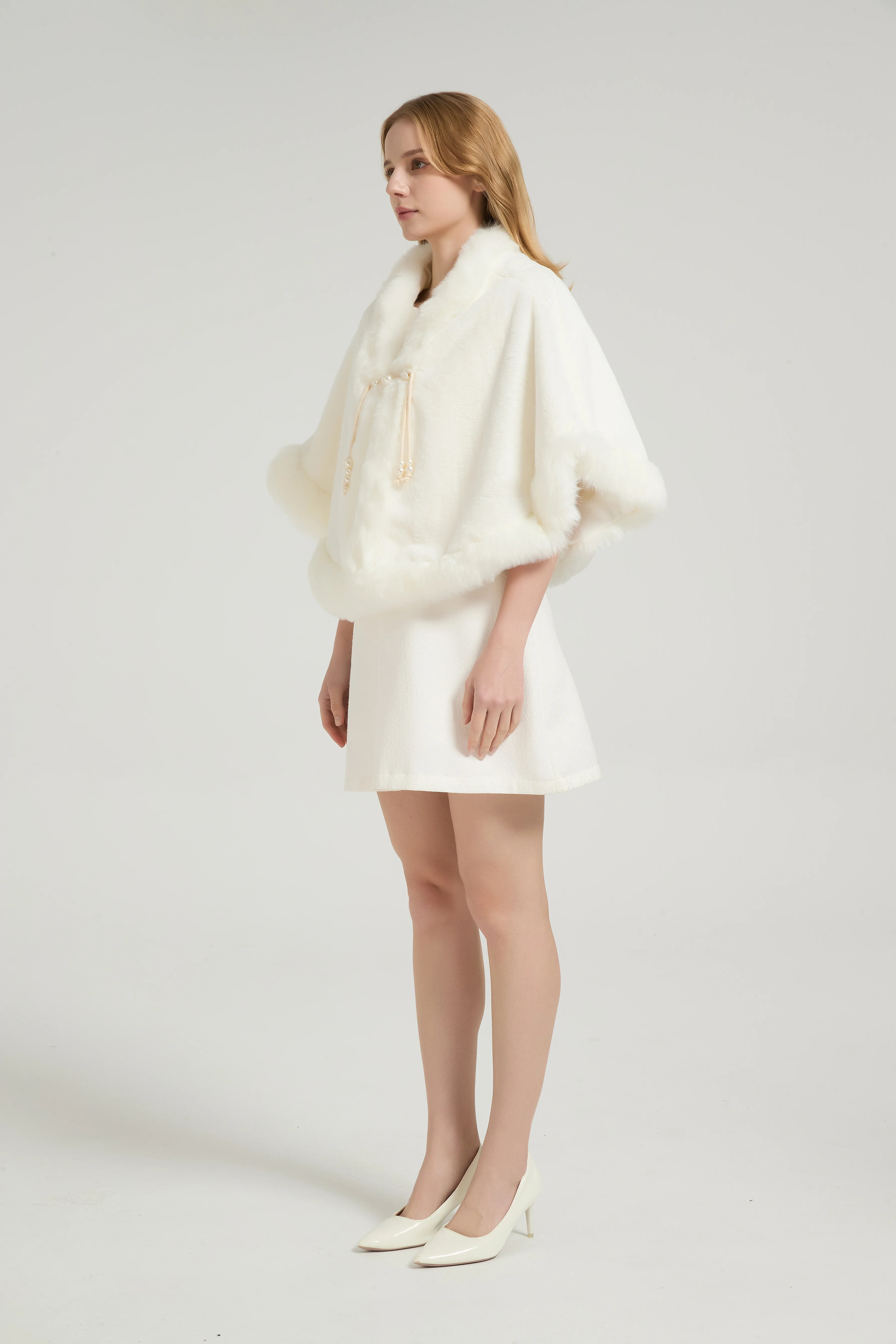 Elegant White Mink Cashmere Outerwear Winter Wedding Wraps - Image 2
