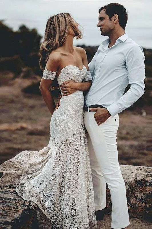Elegnat Ivory Strapless Mermaid Lace Beach Wedding Dress Online with Lace Bracelet - Image 2