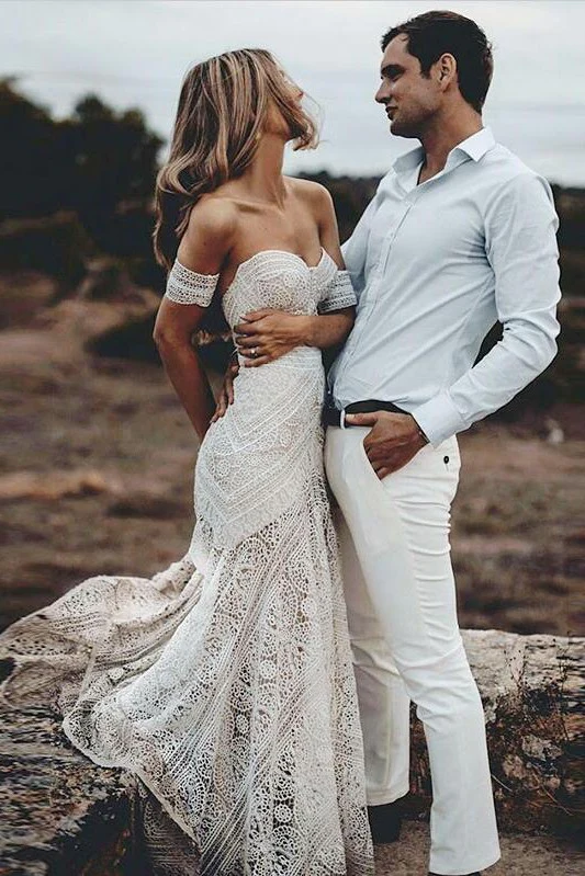 Elegnat Ivory Strapless Mermaid Lace Beach Wedding Dress Online with Lace Bracelet - Image 3