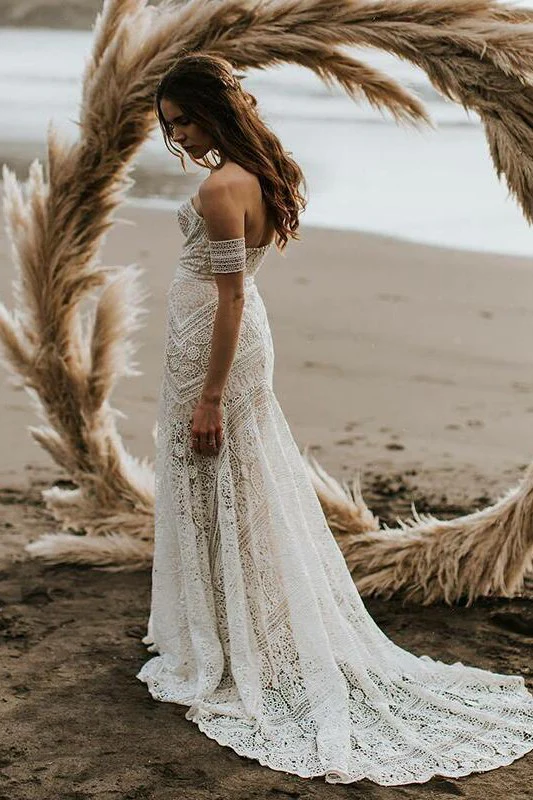 Elegnat Ivory Strapless Mermaid Lace Beach Wedding Dress Online with Lace Bracelet - Image 4
