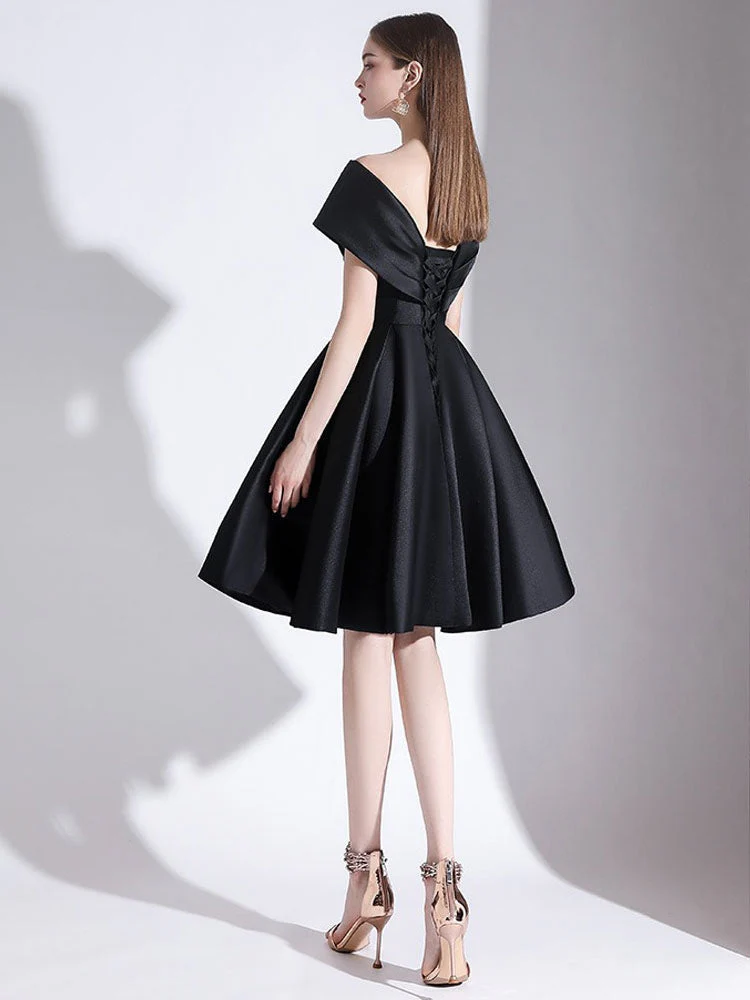Charming Evening Dress A-Line V-Neck Knee-Length Short Sleeves Lace-up Pleated Satin Fabric Cocktail Dress Little Black Dress - Image 2