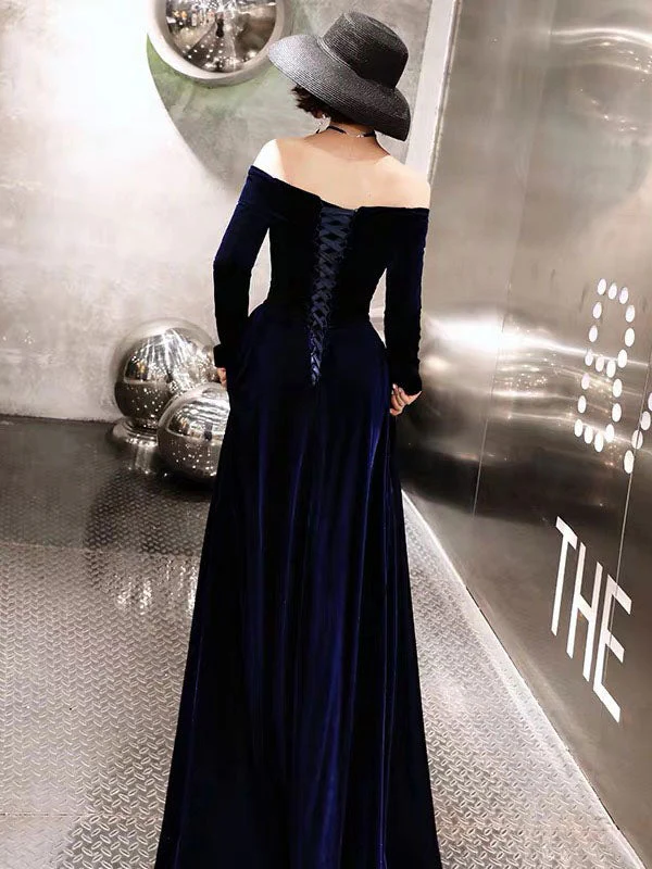 Classic Evening Dresses Velvet Long Sleeve Off Shoulder Maxi Dresses - Image 9