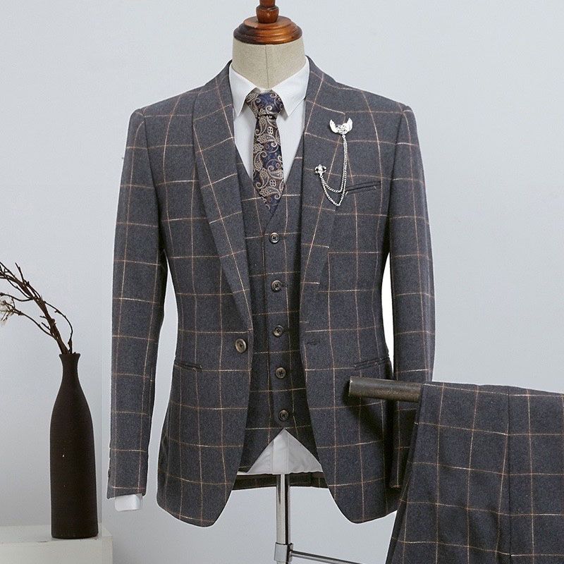 Fashion Dark Gray Plaid Three-pieces Slim Fit Custom Business Suit - Image 2