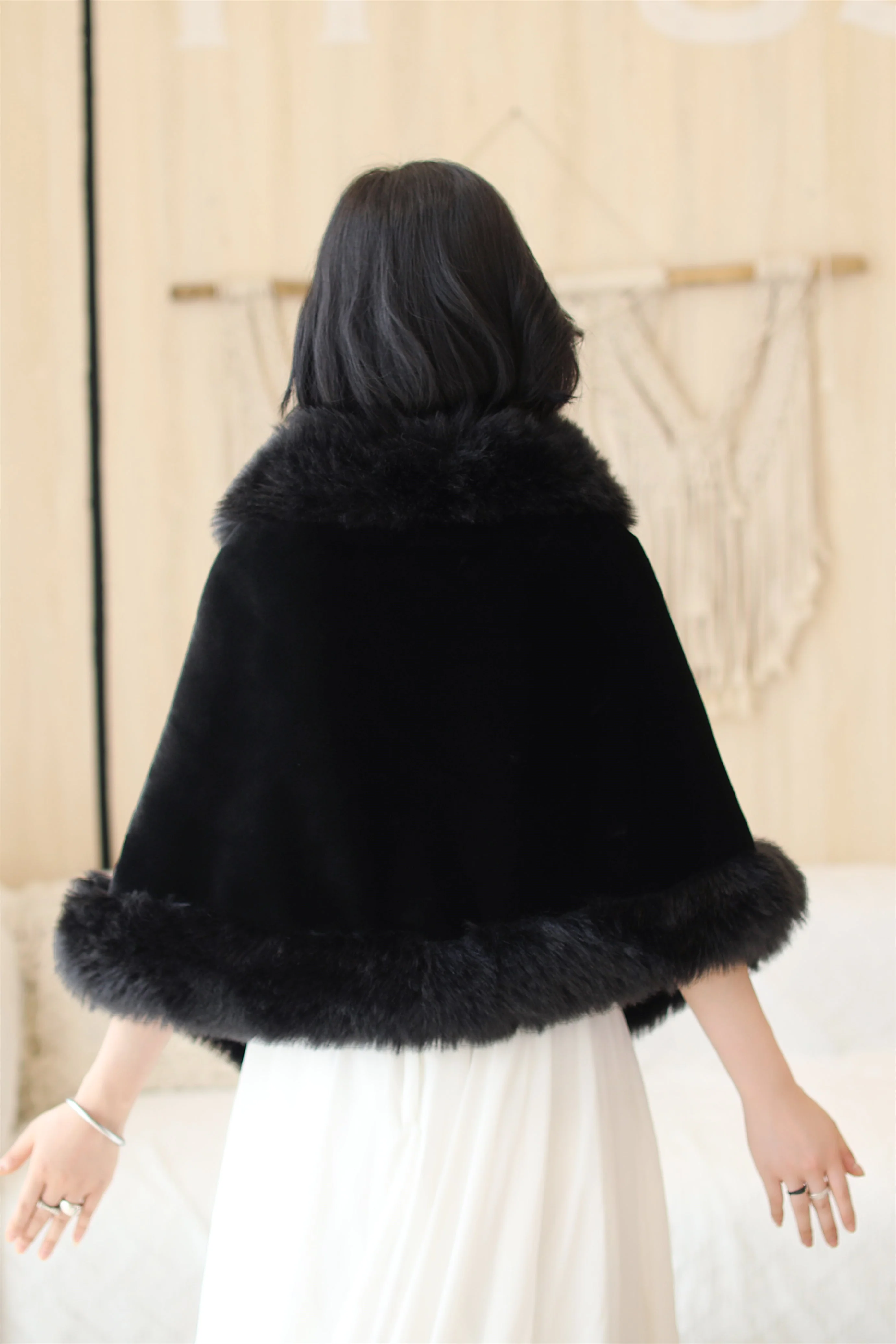 Faux Fur Rounded-Corner Wedding Gown Shawl in Black Bear and Fox Style - Image 8