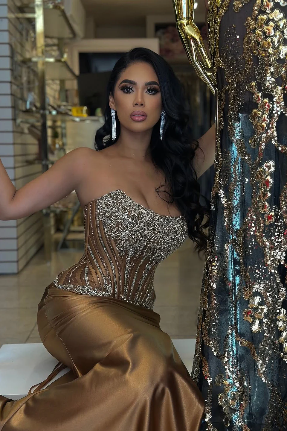 Glamorous Brown Strapless Sleeveless Satin Prom Dresses Mermaid Side Split With Beads - Image 6