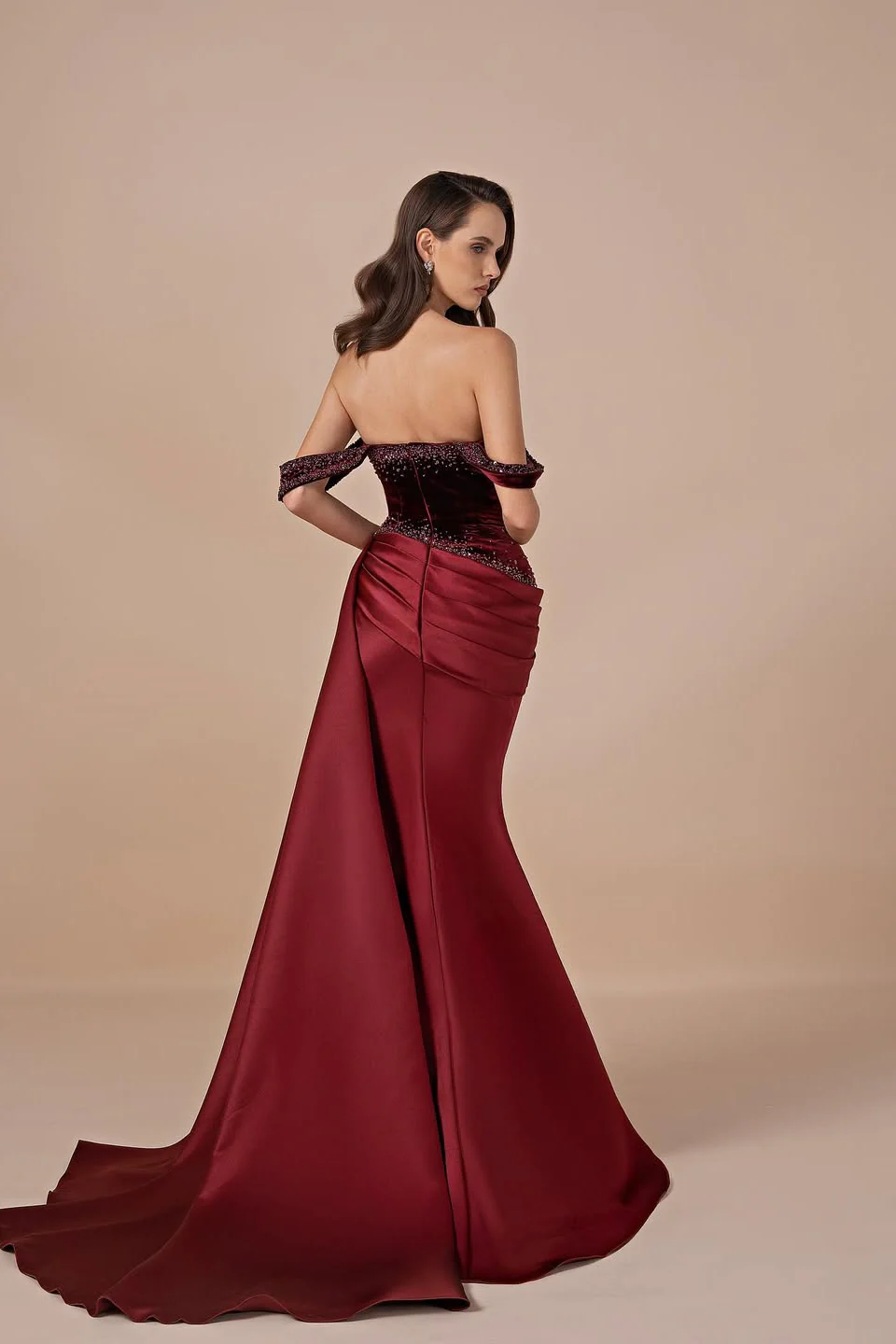 Glamorous Burgundy Off-The-Shoulder Satin Prom Dresses Mermaid Beads With Zipper Ruffles - Image 2