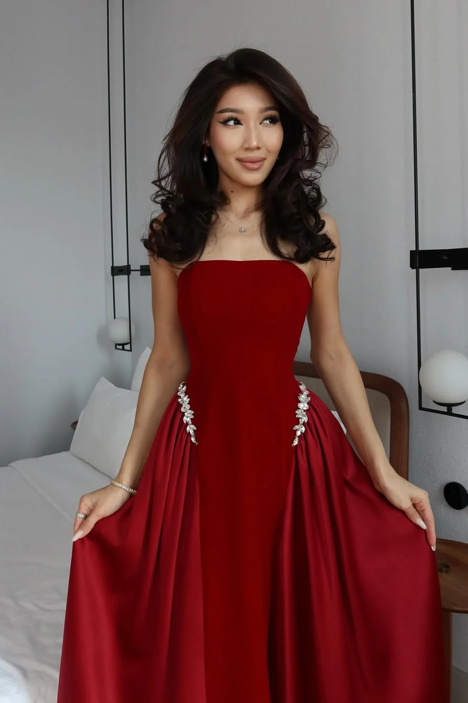 Glamorous Burgundy Spaghetti-Straps Sleeveless Satin Prom Dresses A-Line With Lace-Up Back - Image 5