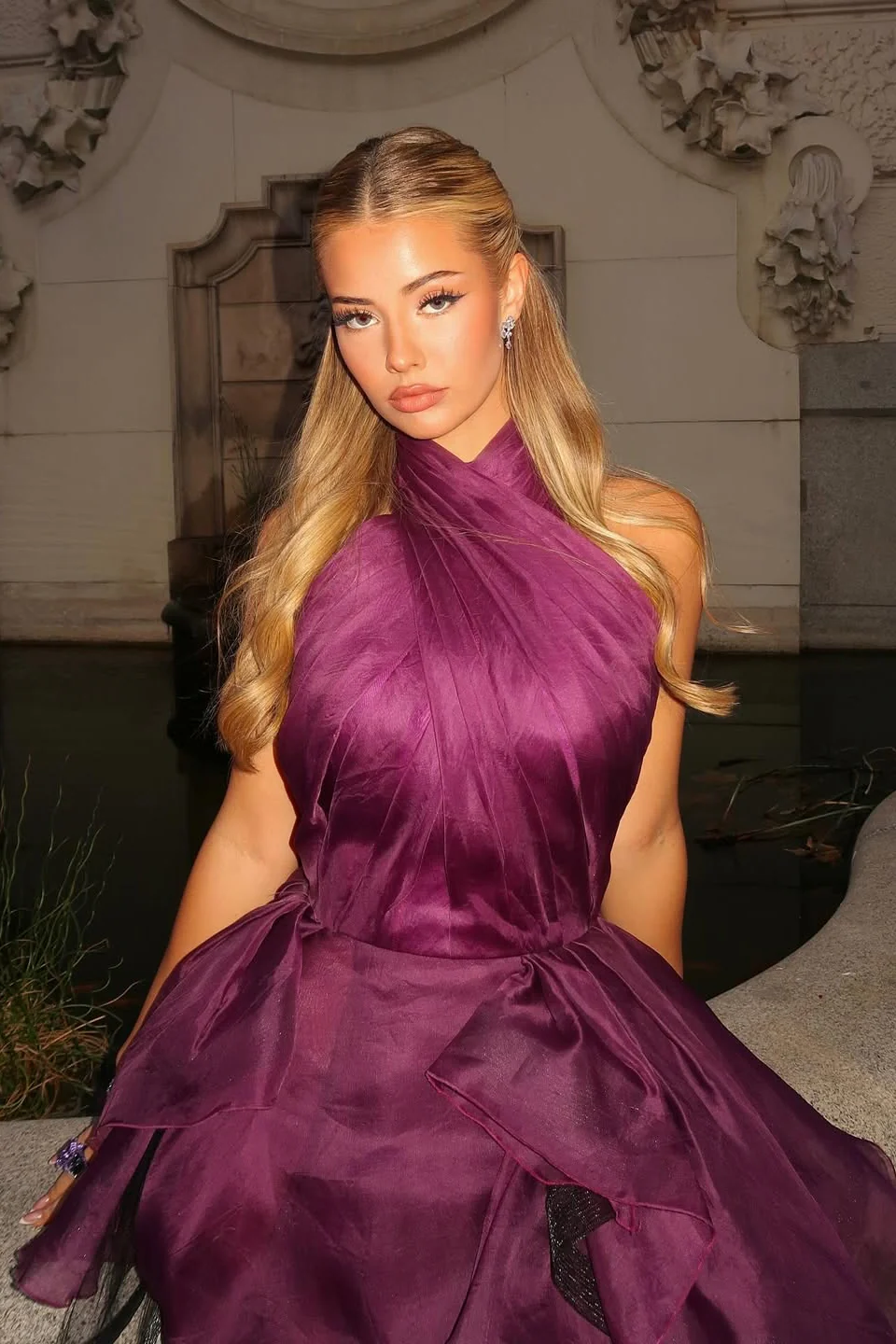 Glamorous Grape Halter Sleeveless Organza A-Line Prom Dresses High Split Long With Pleats - Image 2