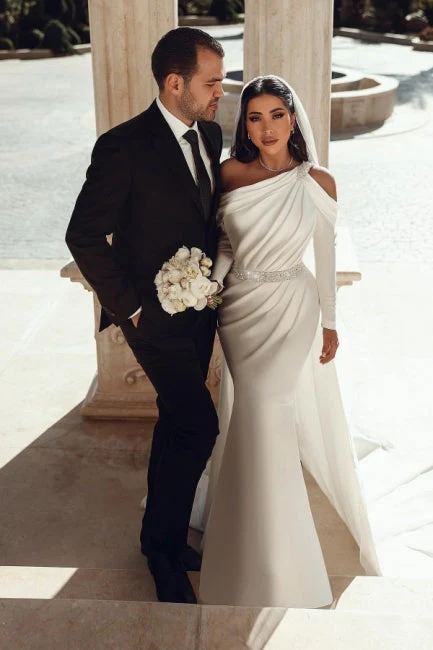 Charming One Shoulder Long Sleeves Mermaid Wedding Dress With Ruffles Long - Image 2